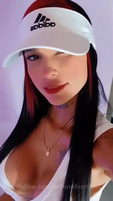 Drench me with your desires… 🌊 by antonellasmith01