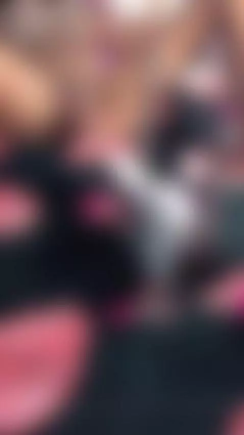 Highlighting every curve so you get lost in me 🍑🔥 by antonellasmith01