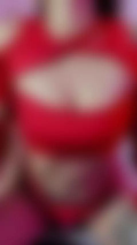 Magic starts now, happy start to the week! 🌟 by arianaa-collins