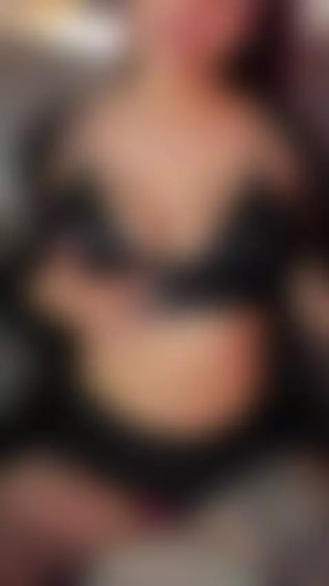 What would you like me to wear for you?
I read you in the co... by arianaa-collins