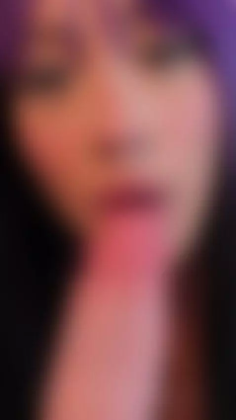 Want to suck your cock🍆 by roxymoore1