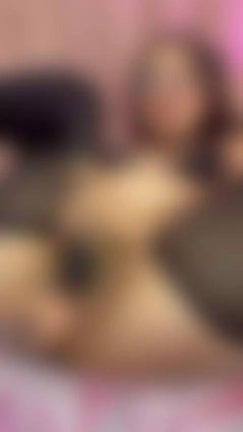 I want to feel your cock in my vagina very deep by meliissaadamss