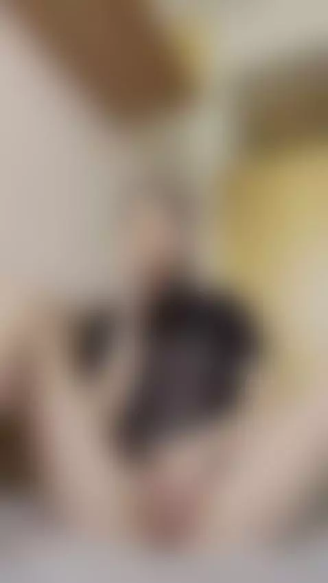 👼🏻 Little angel who needs a man's attention 🙊 Write me MY FR... by emelineee