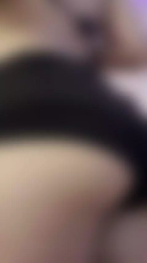 Bouncing my beautiful ass, like this but now with your cock by rebecajonees