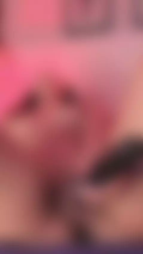 Wet pussy 💦💦💦 by rebecajonees