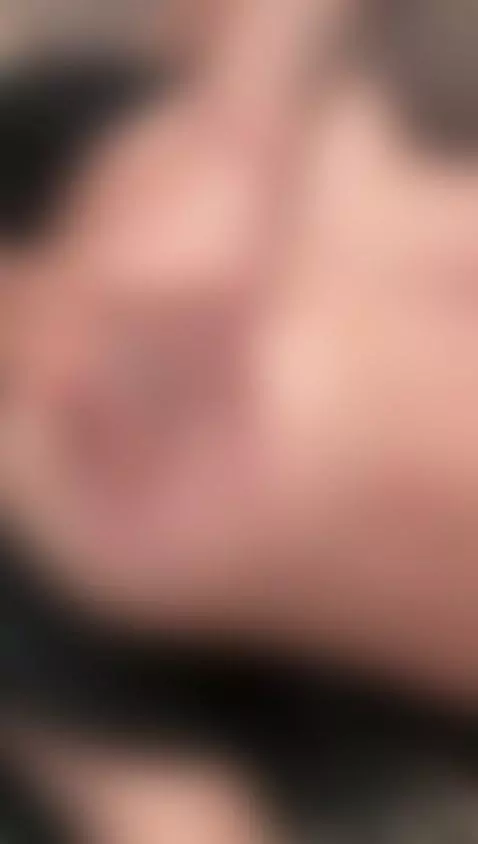 Imagining your cock sliding over my tiny pussy 🍆🫠 by niabianco