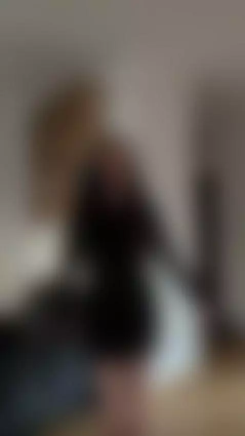 Mom by violaasianmilf