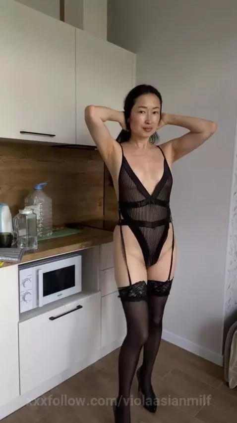hot wife by violaasianmilf
