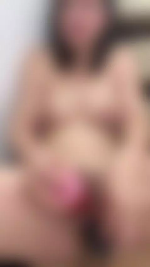 nude, bigboobs, masturbation by laurasweetpussy