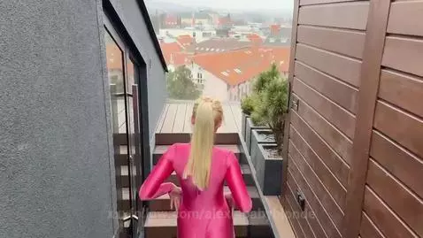 public, footfetish, blonde by alexiababyblonde