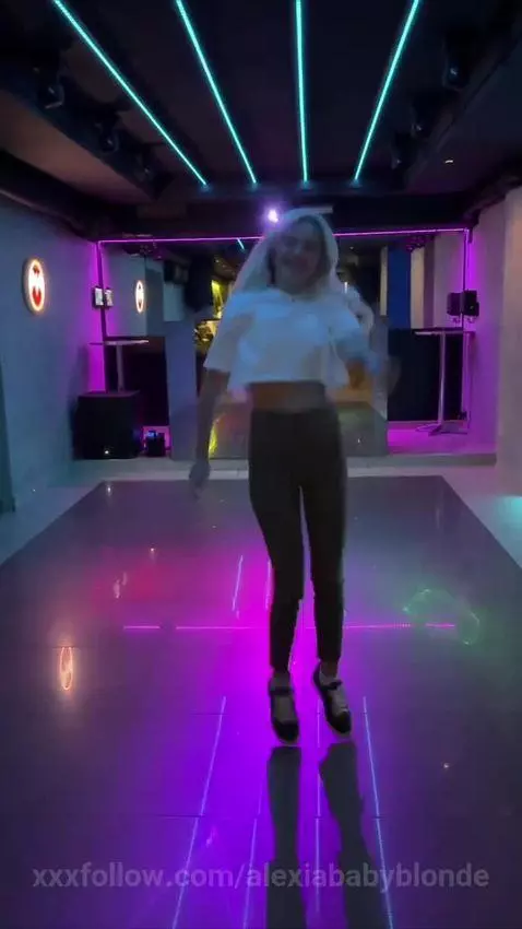 public, publicsex, masturbation by alexiababyblonde