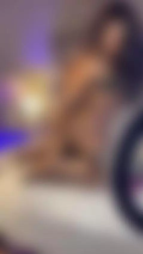 I love to suck ur cock and then fuck my bigass with it!🔥👀😈 by nahomiicampbeell