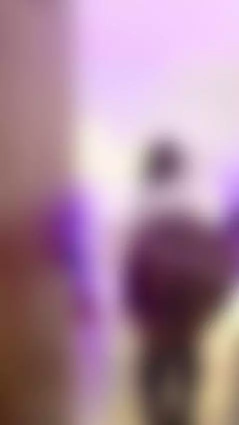 Do you want to help me? 🤤🔥 by nahomiicampbeell