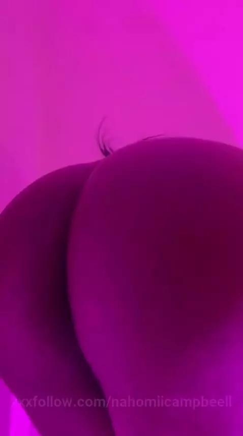 Do you want me to sit on your face? by nahomiicampbeell