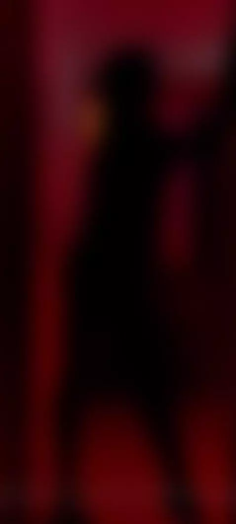 Will you pass this door for a moment with me? a big surprise... by nahomiicampbeell