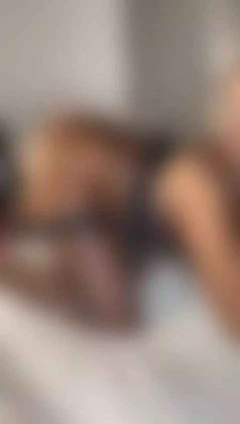 My big ass warms up your cock before it enters me. by nahomiicampbeell