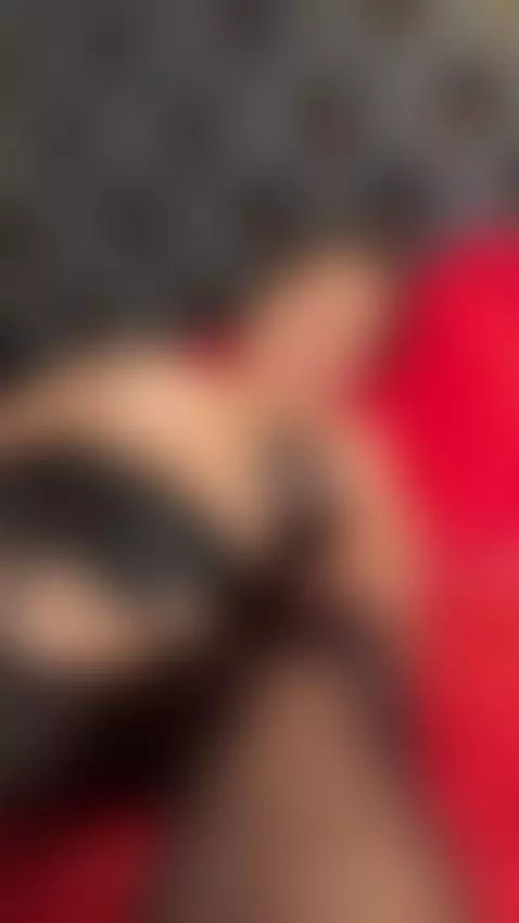 💦 Kneeling is easy when it’s for her. 😉🔥 by couple-bdms