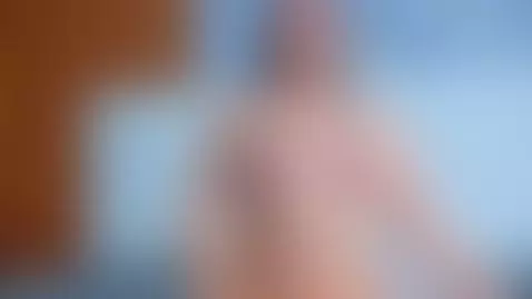 I bet u wanna touch my body 🔥 by daniellemonroee