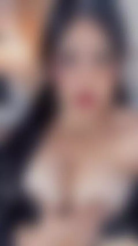 Touch my delicious tits by ambarbailey