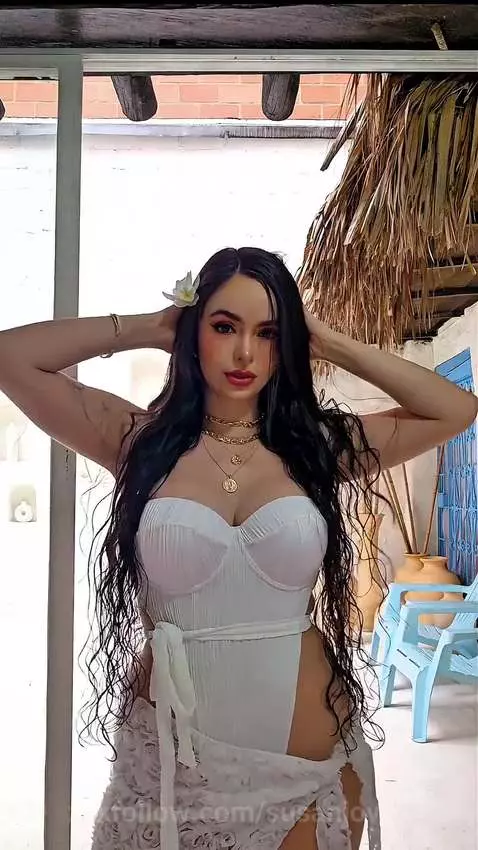 My skin glows when I’m craving 😇 by susanjovex