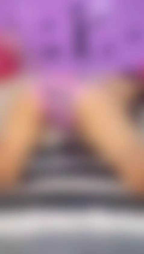 Do you like how I move my big ass? by mistyccouple