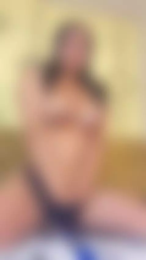 Please come and make me yours by mistyccouple