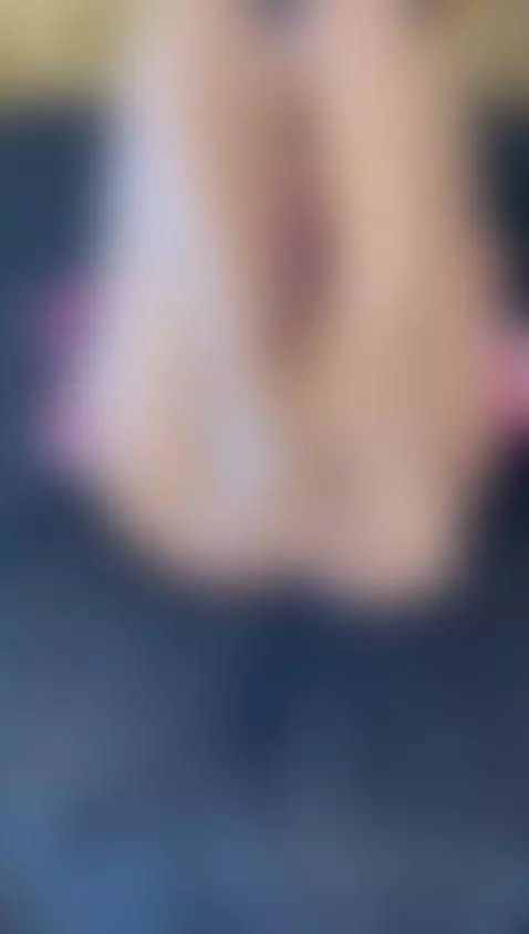 Do you like feet? I can masturbate with mine by mistyccouple