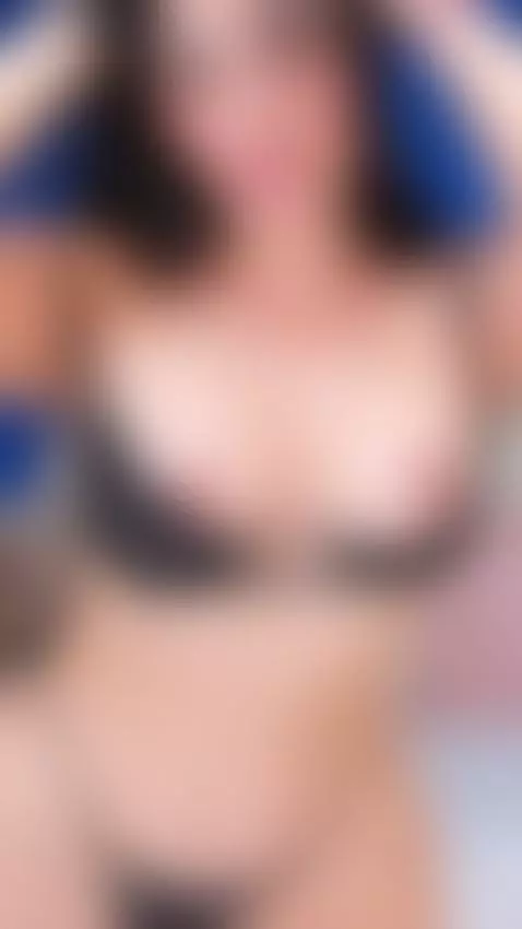 I want to make your dick very hard while dancing sexy for yo... by palomabelax