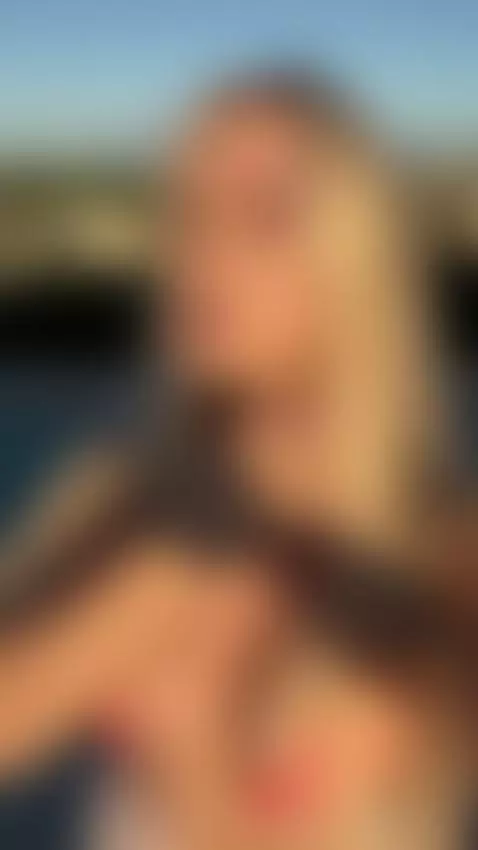 bigboobs, bigtits, masturbation by lolafans