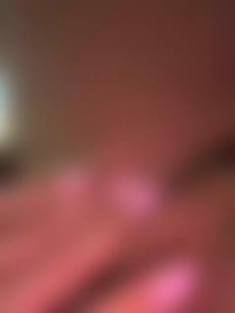 I’m dripping all over, click to see how wet I am by clovergreen