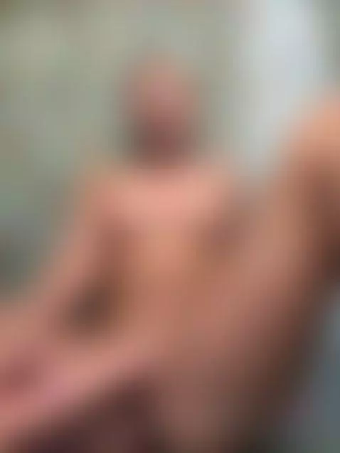 My body can't stop moving, click to see why by clovergreen