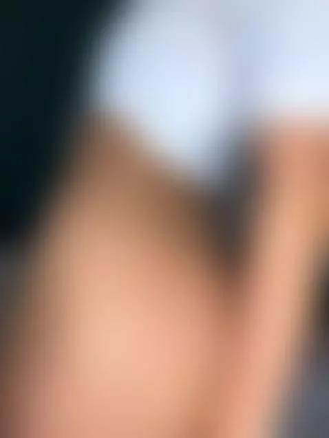 I’m dripping and moaning, click to see what happens next by clovergreen