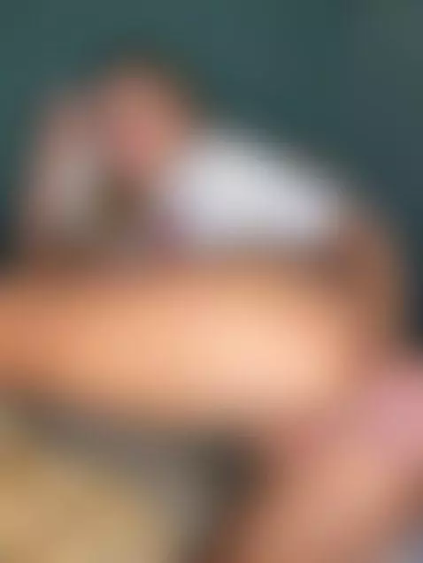 I can't take it anymore, click to see what happens by clovergreen