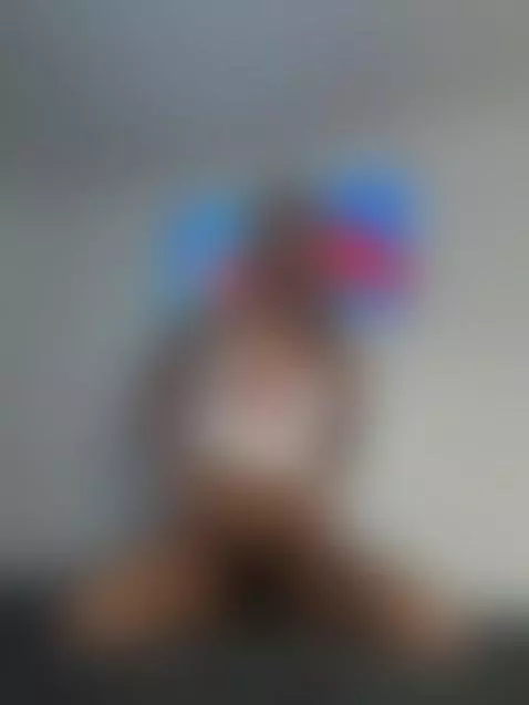 I'm losing my mind, click to see why by clovergreen