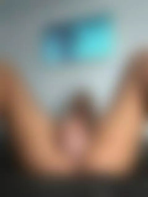 My legs are giving out, click to see why by clovergreen