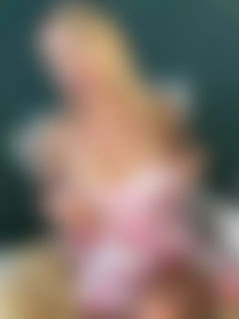 I’m biting my lip, click to see what happens next by clovergreen