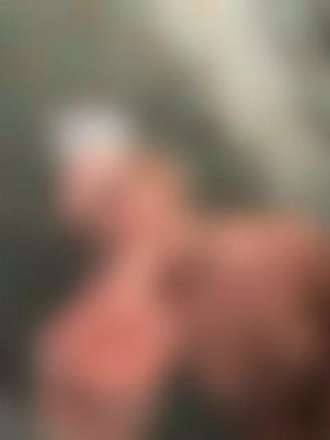 I’m left breathless, watch me struggle to handle it by clovergreen