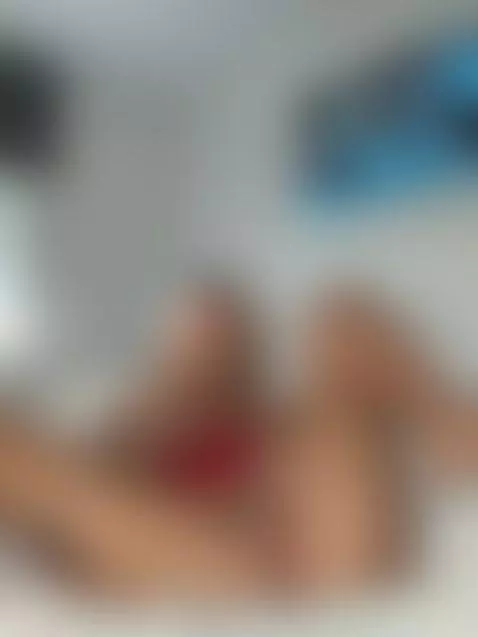 It's sliding in slowly, click to watch every second by clovergreen