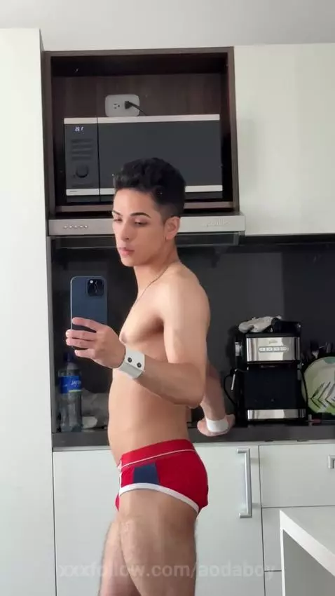 red is so good by aodaboy