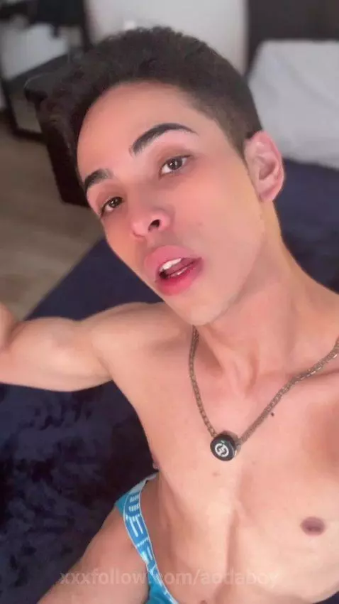 Muscular bicep by aodaboy