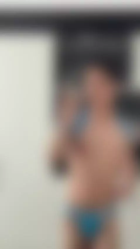 I am a model by aodaboy