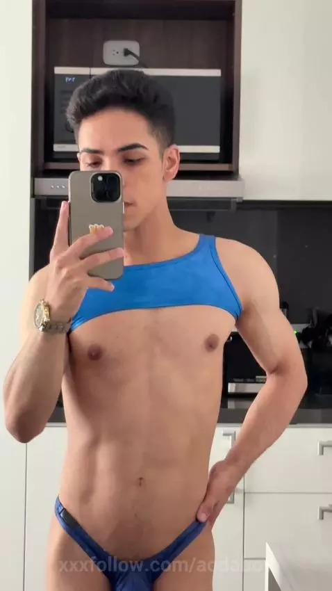 i am a model by aodaboy