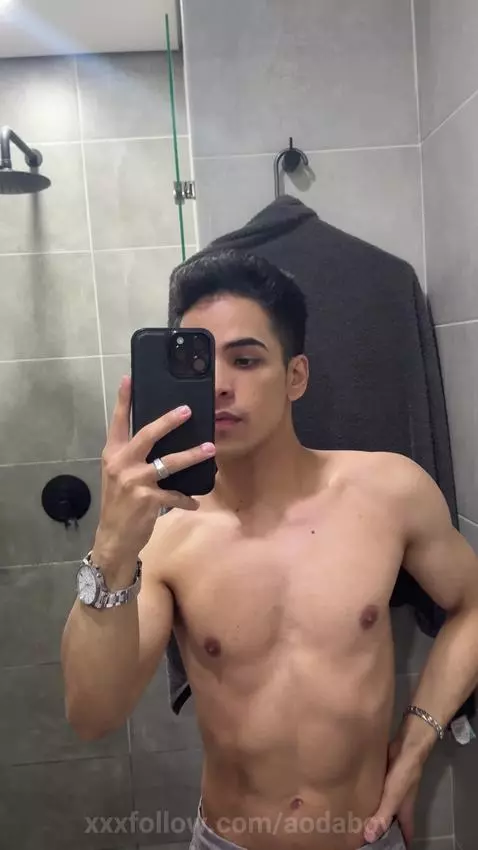 twink boy by aodaboy