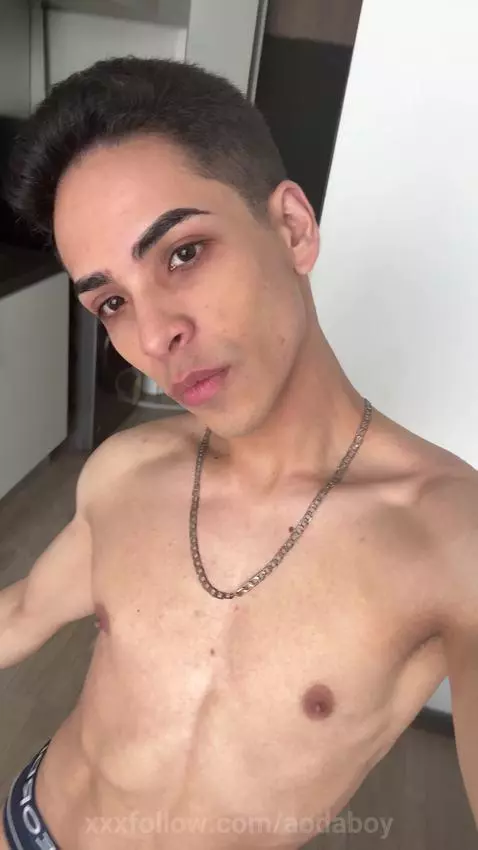 pretty boy by aodaboy