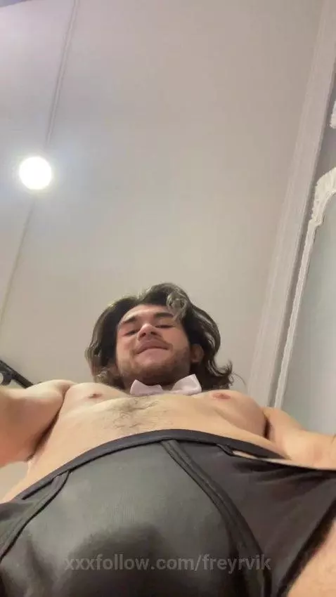 Come for the bun that I have for you by freyrvik