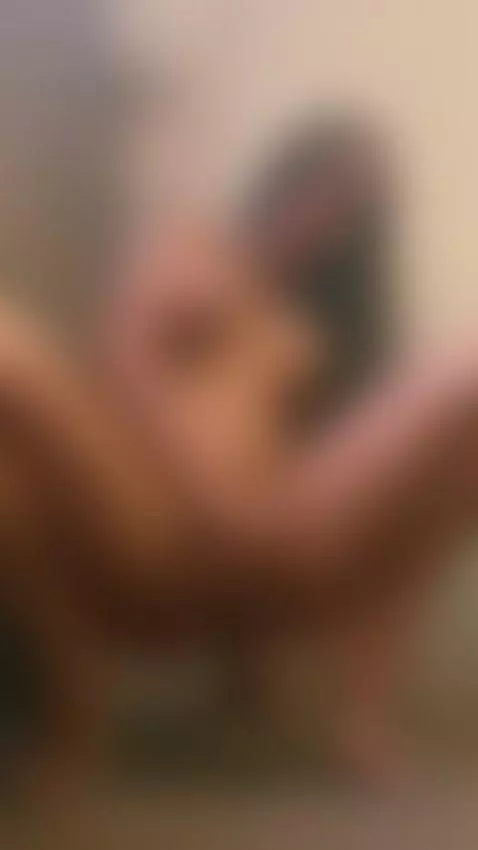 Squirt in the bathroom by tamarasoul