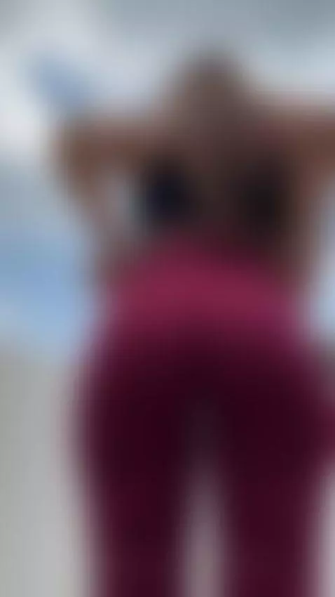 Hola, soy nueva por aqui🤭💦 by lixlopez