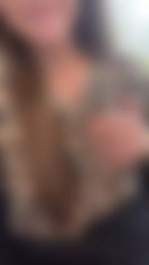 flash my pussy in public place by sassywett