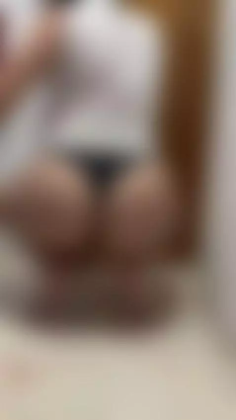 solo necesito tu cara debajo :3 by violetang777