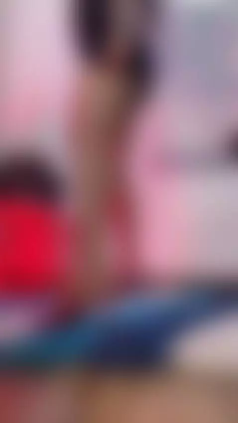 You are on the floor, subject to me !
remeber this loser! by shanabellucii